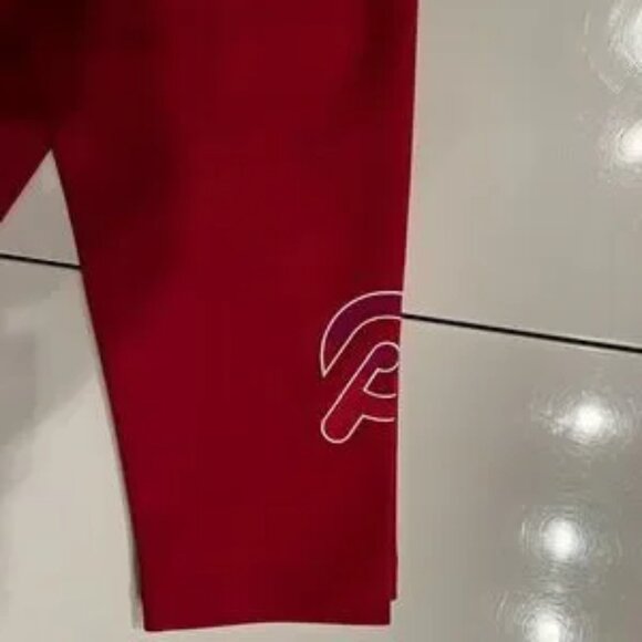 Peloton  Cross Front High Rise Leggings‎ (Size M / Pink) - Picture 10 of 15